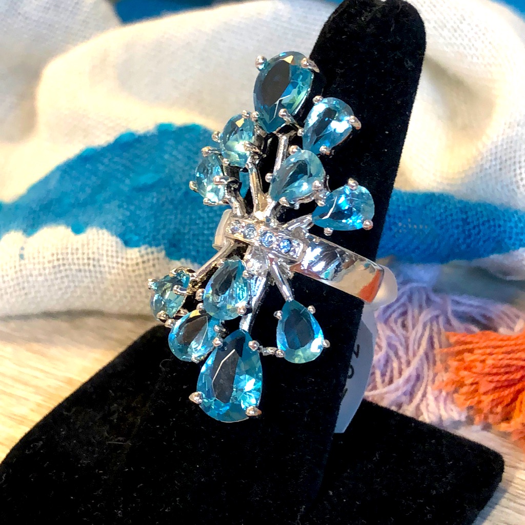 Nwt Dramatic Camille Lucie Rhinestone Ring